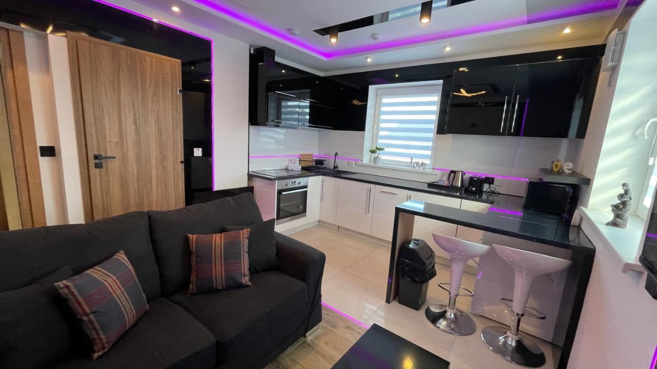 #5 Tgha Luxury One Bedroom Apartment In 阿斯隆 外观 照片