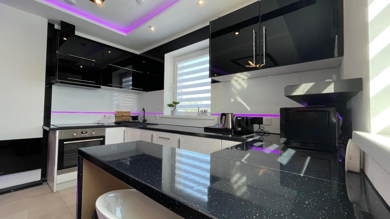 #5 Tgha Luxury One Bedroom Apartment In 阿斯隆 外观 照片