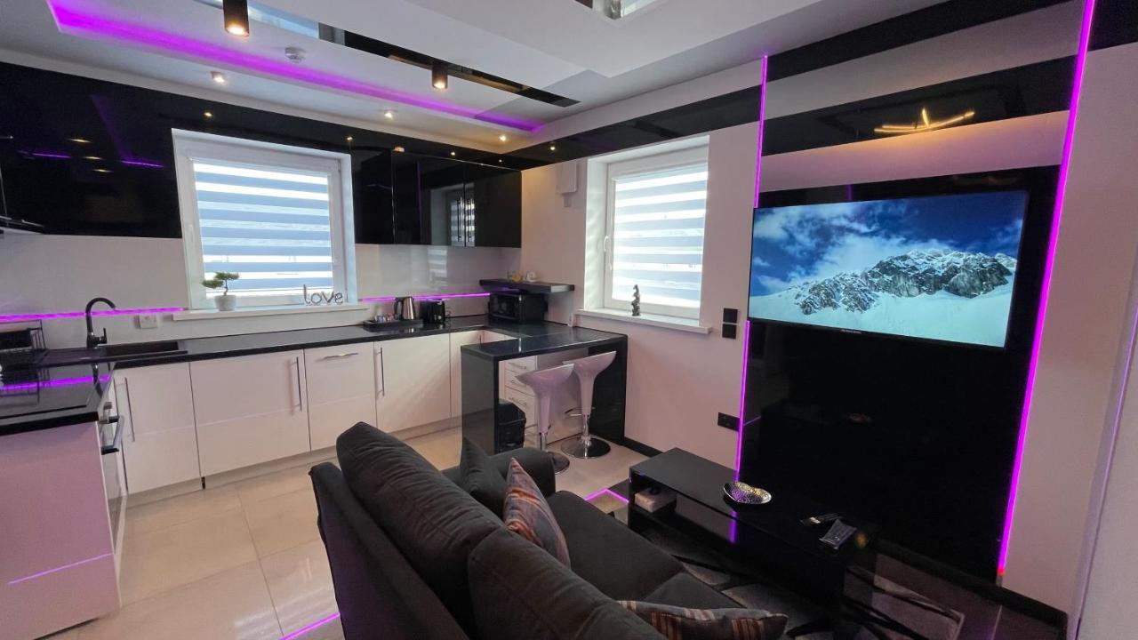 #5 Tgha Luxury One Bedroom Apartment In 阿斯隆 外观 照片